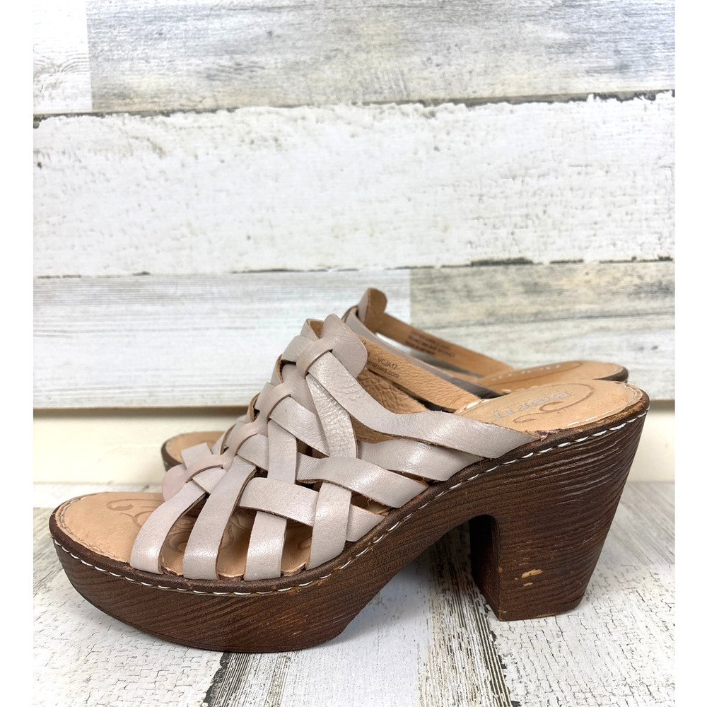 BORN Womens 11 Tan Gayle Leather Platform Slip On Comfort Sandals NEW